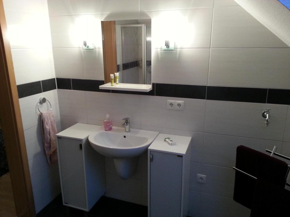 Ferienwohnung Mertens Westerstede Ngoại thất bức ảnh